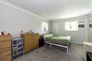 Photo 25- click for photo gallery